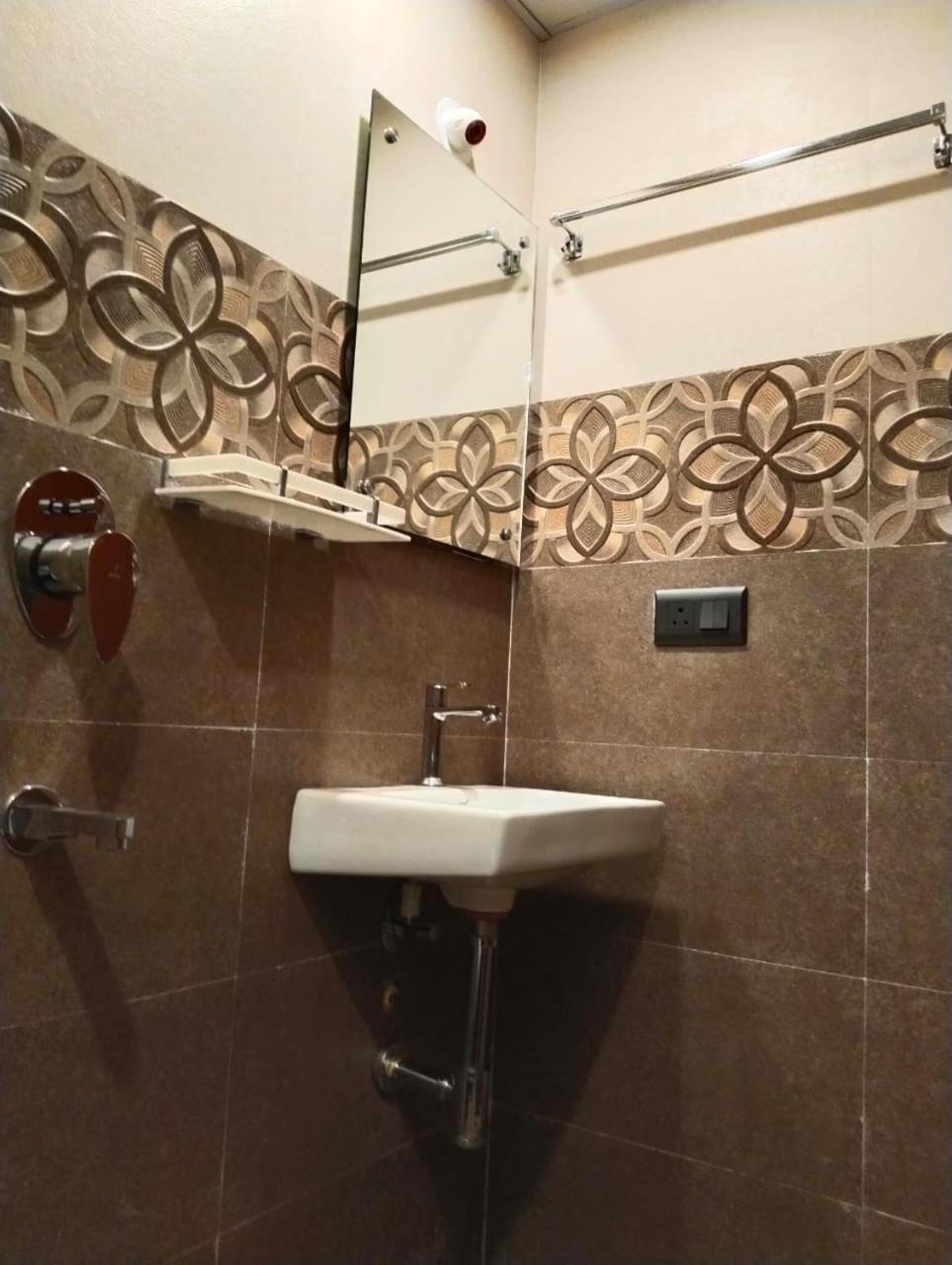 Hotel Windsor Plaza Haidarábád Kültér fotó